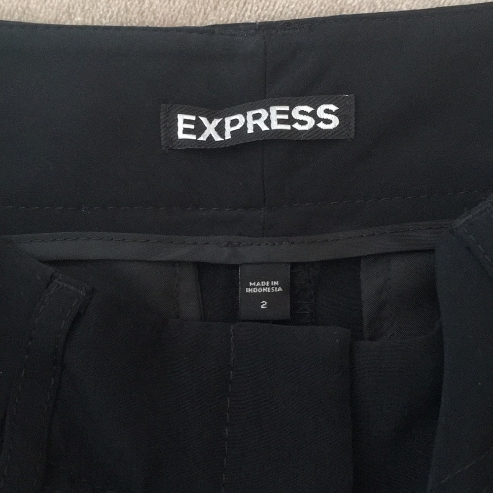 Express brand shorts - Picture 3 of 5